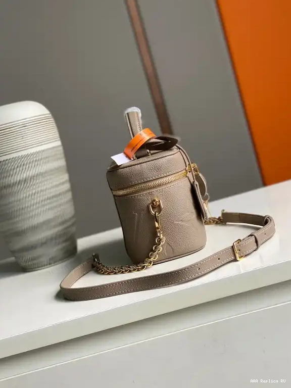 Aaa replica ru LOUIS VUITTON PM VANITY 0607